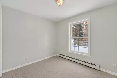 44 W Bates Street, Auburn, ME 04210 - Photo 24