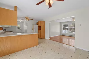 44 W Bates St, Auburn, ME 04210 - Photo 14