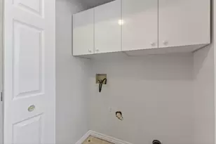 44 W Bates St, Auburn, ME 04210 - Photo 30