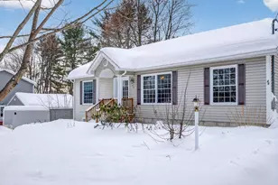 44 W Bates St, Auburn, ME 04210 - Photo 4