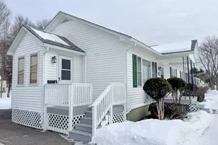 9 Grove St, East Millinocket, ME 04430 - Photo 4