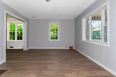 21 Market Street, Fort Kent, ME 04743 - Photo 10