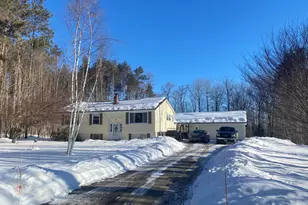 41 Crescent St, Skowhegan, ME 04976 - Photo 4