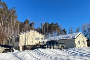 41 Crescent St, Skowhegan, ME 04976 - Photo 8