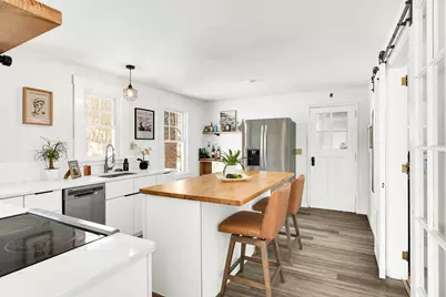 29 Main Street, Kittery, ME 03904 - Photo 2