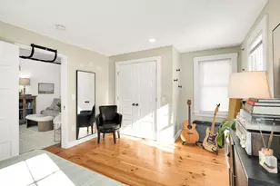 29 Main St, Kittery, ME 03904 - Photo 10