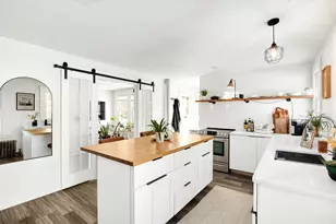 29 Main St, Kittery, ME 03904 - Photo 1