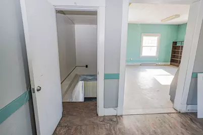 140 Main Street, Mexico, ME 04257 - Photo 14