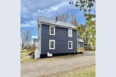 33 Dyer Street, Presque Isle, ME 04769 - Photo 4