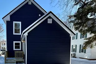 33 Dyer St, Presque Isle, ME 04769 - Photo 4