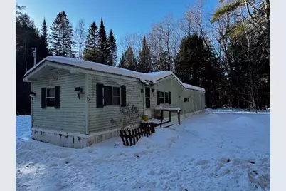 17 Green Road, Madison, ME 04950 - Photo 2