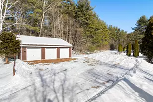 949 Depot St, Waldoboro, ME 04572 - Photo 8