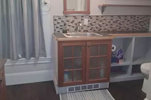 29 Whitney St, Auburn, ME 04210 - Photo 8