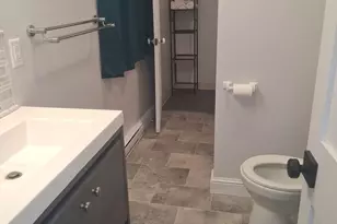 29 Whitney St, Auburn, ME 04210 - Photo 6