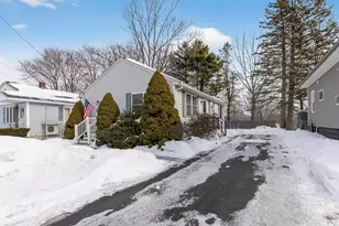 136 Dawson St, South Portland, ME 04106 - Photo 32