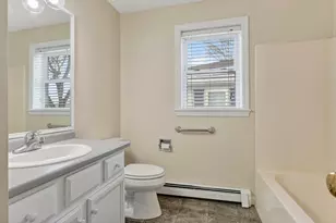 136 Dawson St, South Portland, ME 04106 - Photo 16