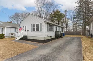 136 Dawson St, South Portland, ME 04106 - Photo 2