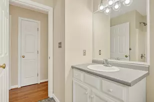 136 Dawson St, South Portland, ME 04106 - Photo 22