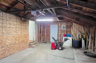 431 Sweden St, Caribou, ME 04736 - Photo 4