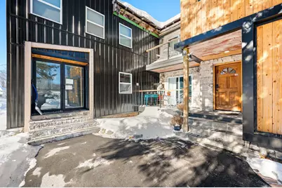 8 Thomas Street, Madison, ME 04950 - Photo 2