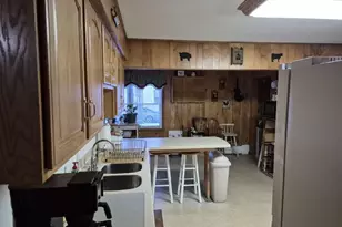 170 Ash St, Lewiston, ME 04240 - Photo 10