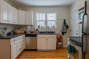 25 Cole St, Westbrook, ME 04092 - Photo 6