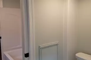 172 E Main St, Yarmouth, ME 04096 - Photo 22