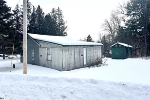 21 Horseshoe Rd, Medway, ME 04460 - Photo 2