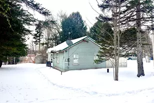 21 Horseshoe Rd, Medway, ME 04460 - Photo 1