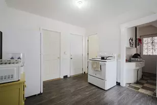 67 Maple St, Lewiston, ME 04240 - Photo 16
