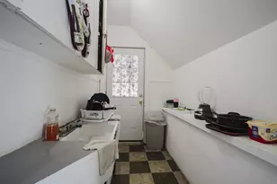 67 Maple St, Lewiston, ME 04240 - Photo 24