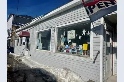 54 W Main Street, Vinalhaven, ME 04863 - Photo 1