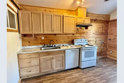 54 W Main Street, Vinalhaven, ME 04863 - Photo 14