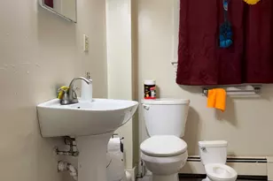 137 S Main St, Auburn, ME 04210 - Photo 10