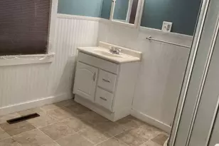 8 Lincoln St, Richmond, ME 04357 - Photo 14