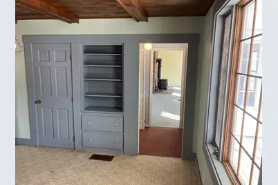 8 Lincoln Street, Richmond, ME 04357 - Photo 12