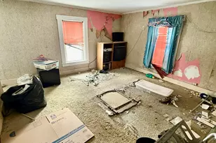 19 Fowler St, Calais, ME 04619 - Photo 10