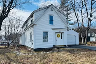 41 Dean St, Winterport, ME 04496 - Photo 2