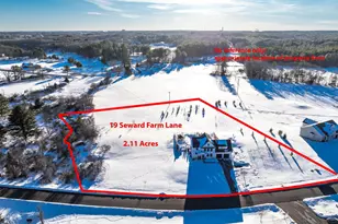 19 Seward Farm Ln, Kittery, ME 03904 - Photo 2