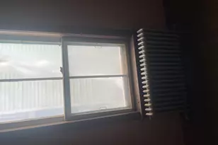 90 Oak St, Lewiston, ME 04240 - Photo 16