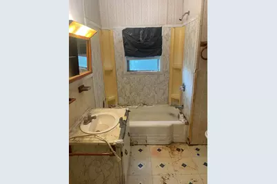 90 Oak Street #R, Lewiston, ME 04240 - Photo 2