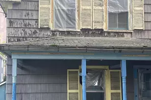 90 Oak St, Lewiston, ME 04240 - Photo 24