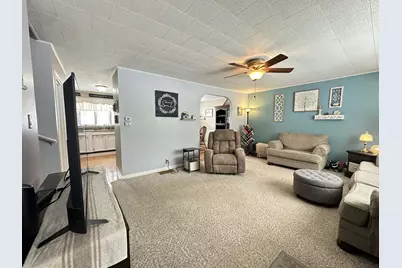 195 Porter Avenue W, Rumford, ME 04276 - Photo 16