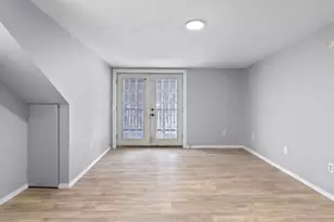 212 Montello St, Lewiston, ME 04240 - Photo 20