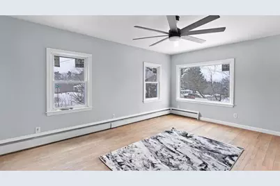 212 Montello Street, Lewiston, ME 04240 - Photo 12