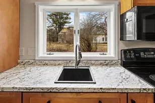 64 Penobscot St, Orono, ME 04473 - Photo 8