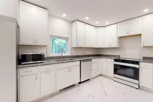 313 W Neck Rd, Nobleboro, ME 04555 - Photo 14