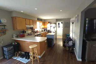 122 Meadow Ln, Farmington, ME 04938 - Photo 8