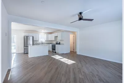 42 Bracken Woods Road, Raymond, ME 04071 - Photo 10