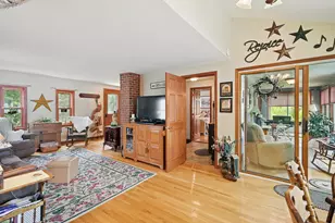 1074 Lakeview Dr, China, ME 04358 - Photo 38